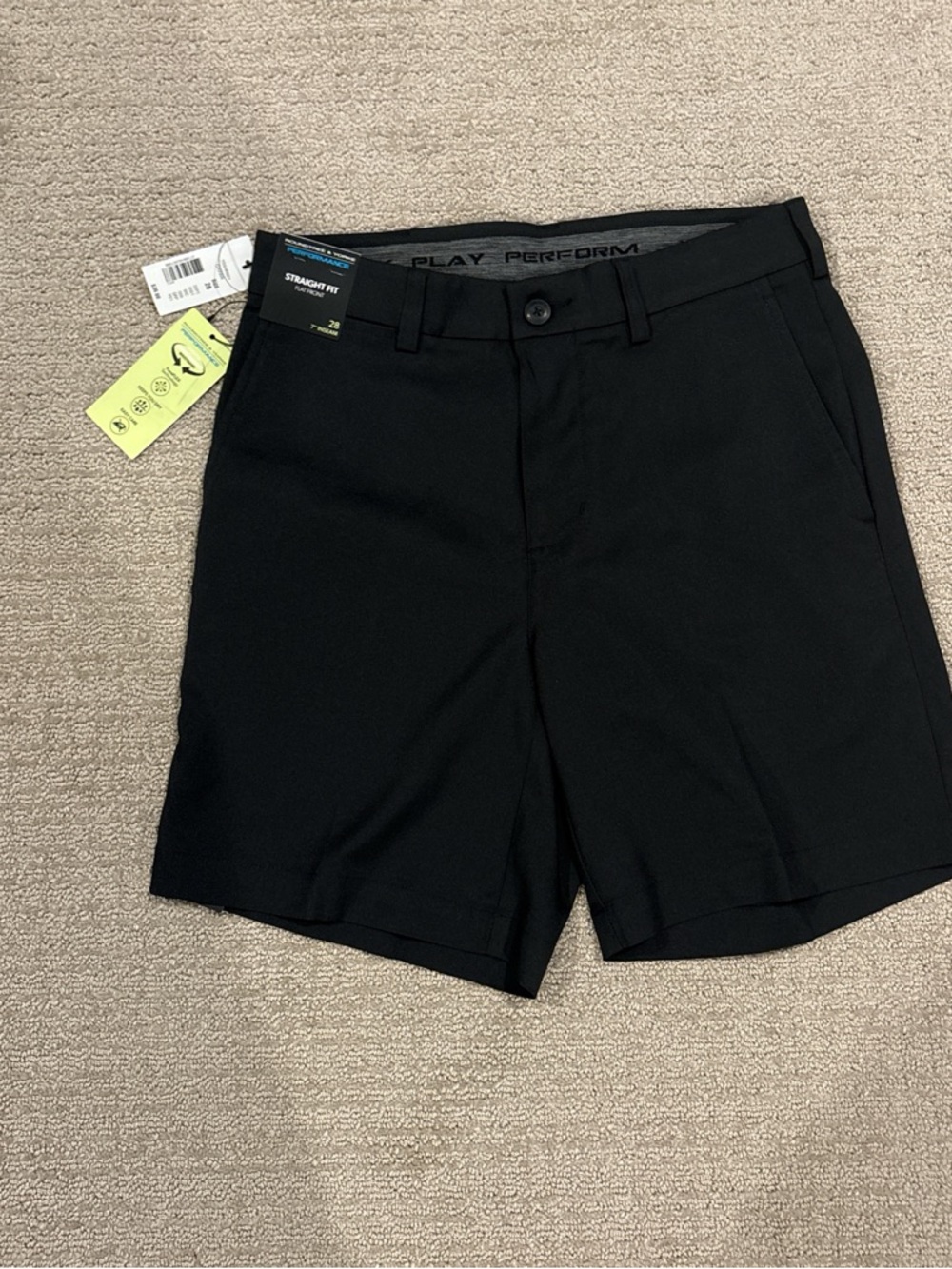 NWT Roundtree & Yorke Men’s Black Flat Front Performance Shorts
